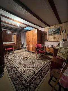 Maison traditionnelle - 90 m² - 4 pièces