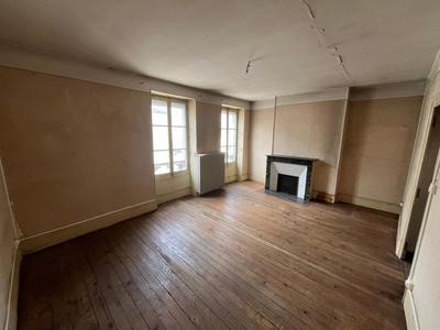 Maison de ville - 74 m² - 3 pièces