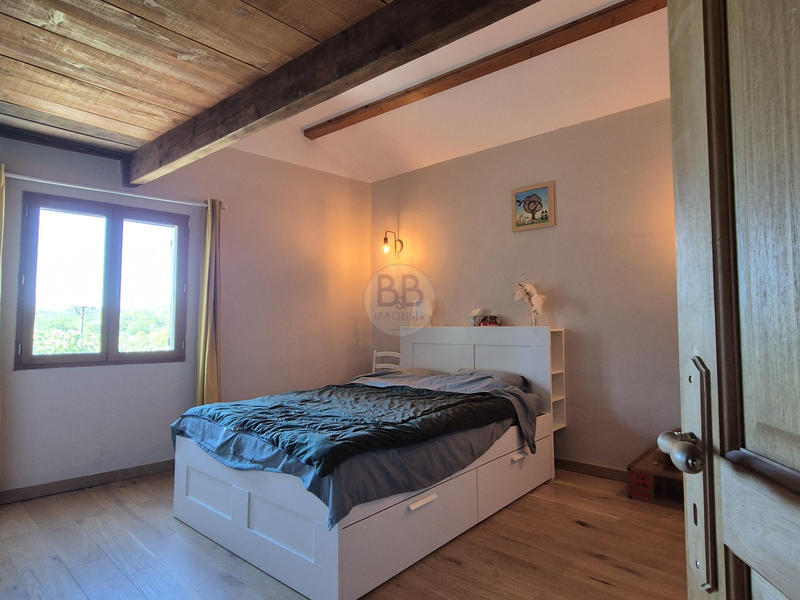 Villa - 175 m² - 6 pièces