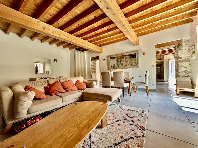 Bastide - 230 m² - 6 pièces