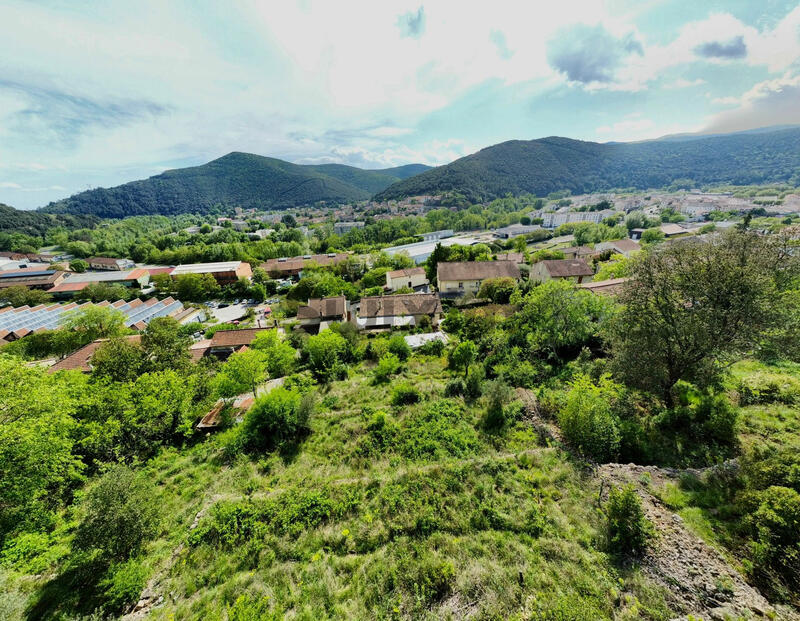 Maison - 167 m² - 9 pièces