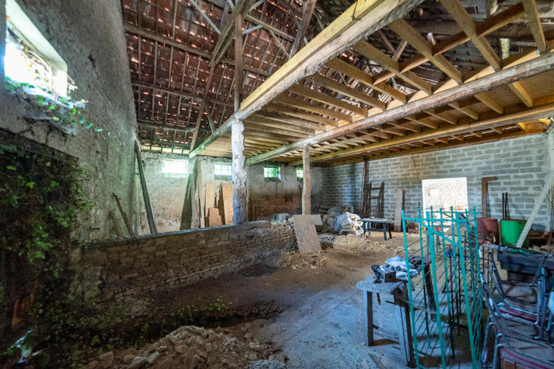 Maison - 166 m² - 1 pièce