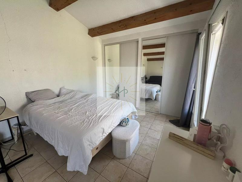 Maison - 92 m² - 5 pièces