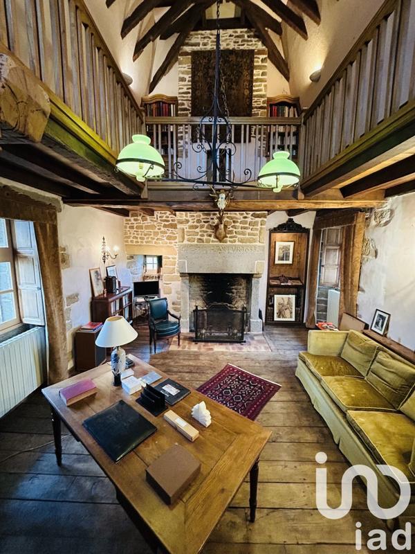 Maison - 340 m² - 10 pièces