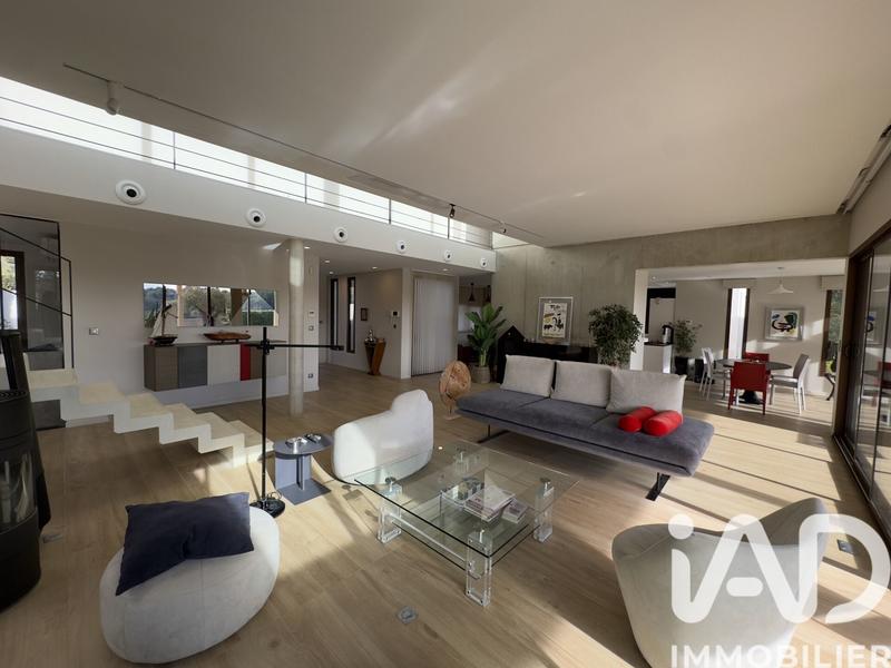 Maison de maîtres - 276 m² - 5 pièces