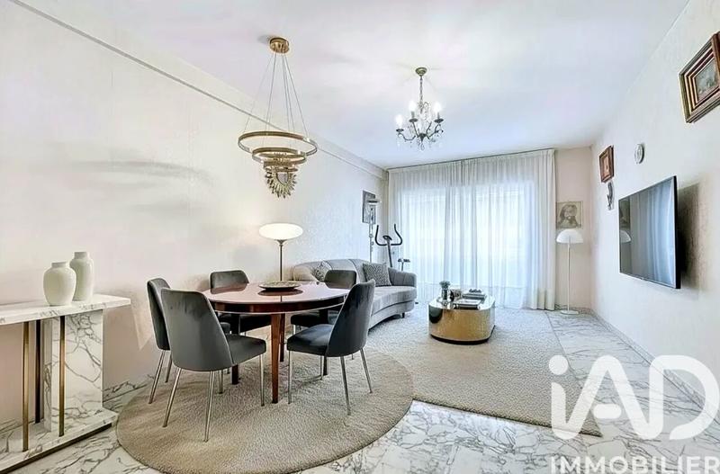 Appartement - 60 m² - 2 pièces