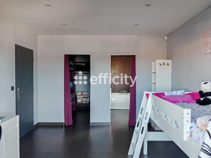 Villa - 147 m² - 4 pièces