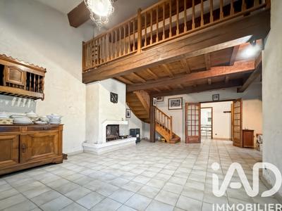 Maison - 110 m² - 5 pièces