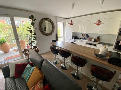 Appartement - 85 m² - 4 pièces