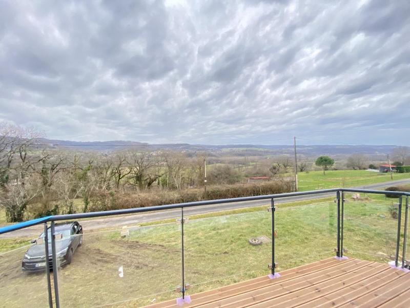 Maison - 130 m² - 8 pièces