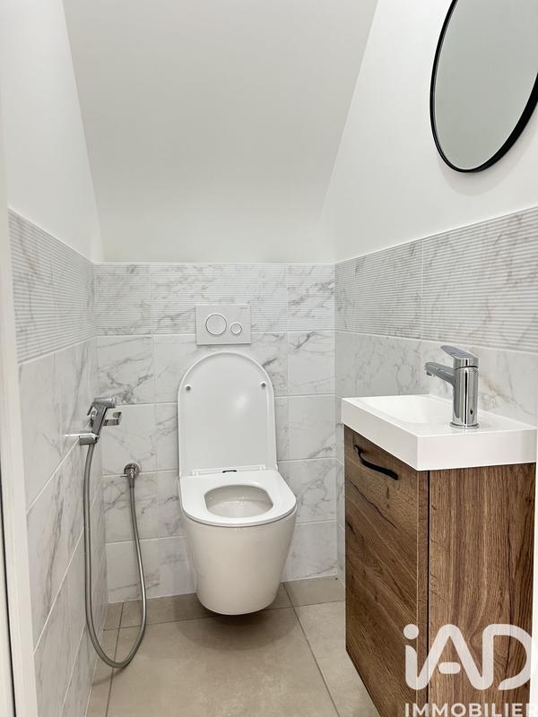 Maison - 137 m² - 6 pièces