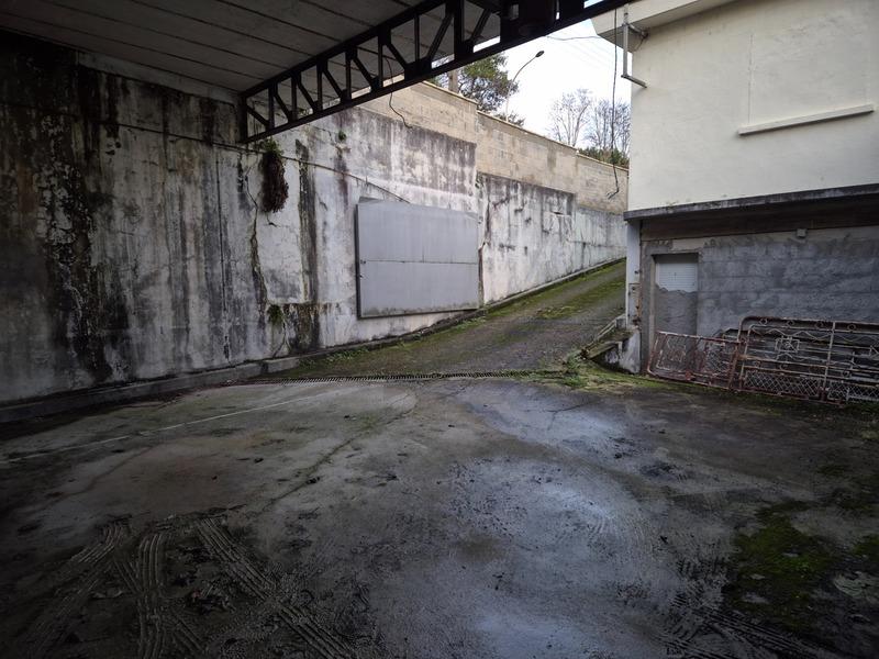 Entrepôt - 90 m² - 1 pièce