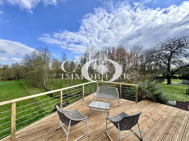 Maison - 141 m² - 5 pièces