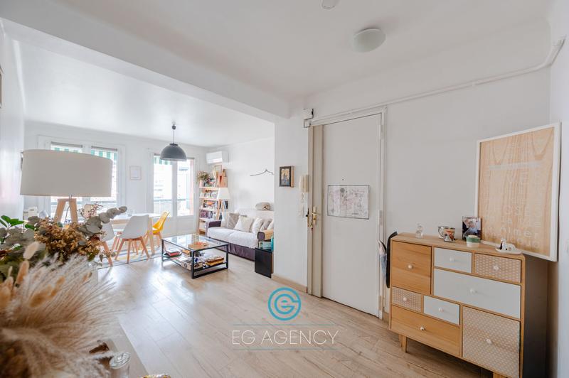 Appartement - 70 m² - 3 pièces