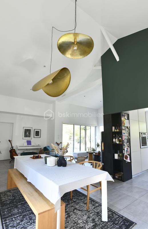 Maison - 131 m² - 6 pièces