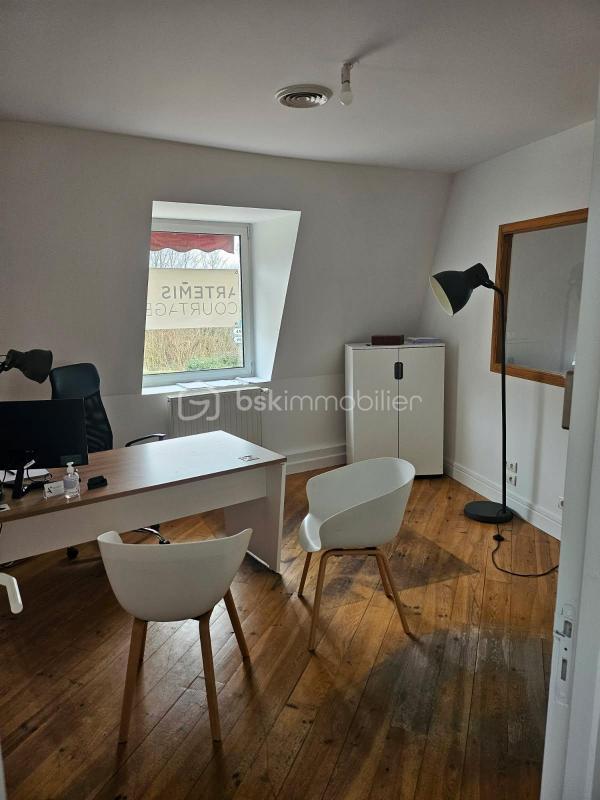 Bureau - 88 m² - 4 pièces