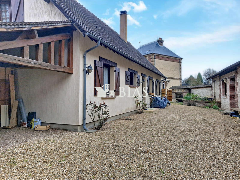Maison - 150 m² - 6 pièces