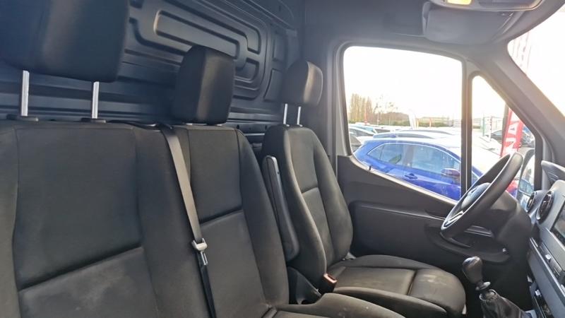 Mercedes Sprinter Fourgon 317 cdi 37 3.5t rwd pro