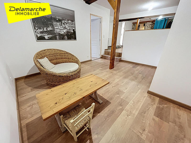 Maison - 185 m² - 10 pièces