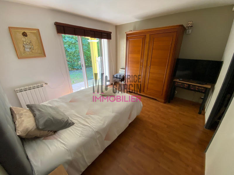 Bastide - 204 m² - 8 pièces