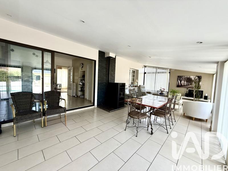 Maison - 160 m² - 8 pièces