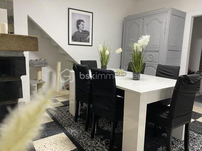 Maison - 108 m² - 5 pièces