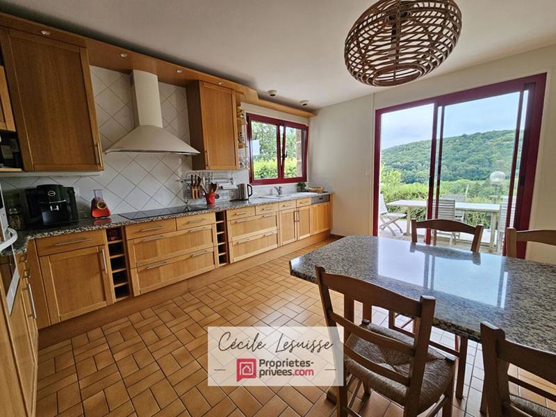 Maison - 184 m² - 7 pièces