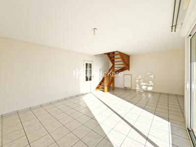 Maison - 102 m² - 5 pièces