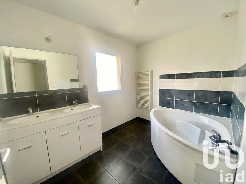 Maison de ville - 87 m² - 4 pièces