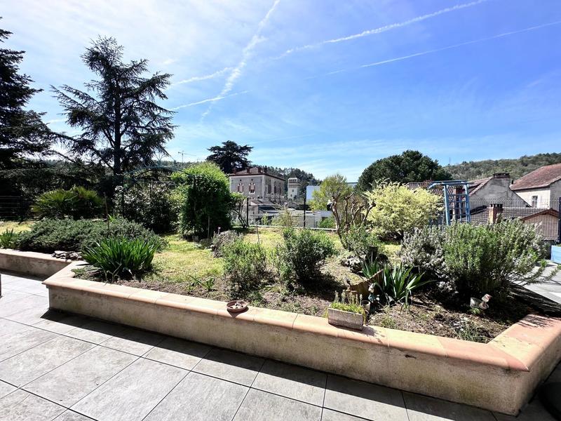 Appartement - 175 m² - 6 pièces