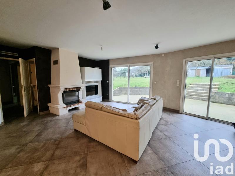 Maison - 147 m² - 9 pièces