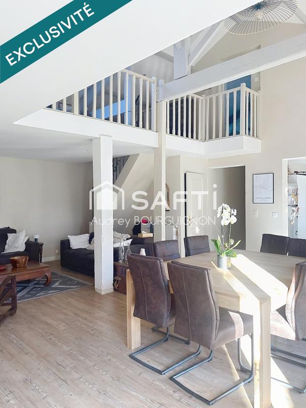 Maison - 225 m² - 7 pièces