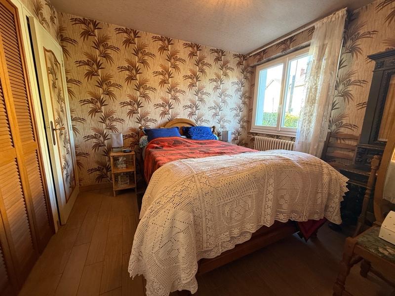 Maison - 136 m² - 7 pièces