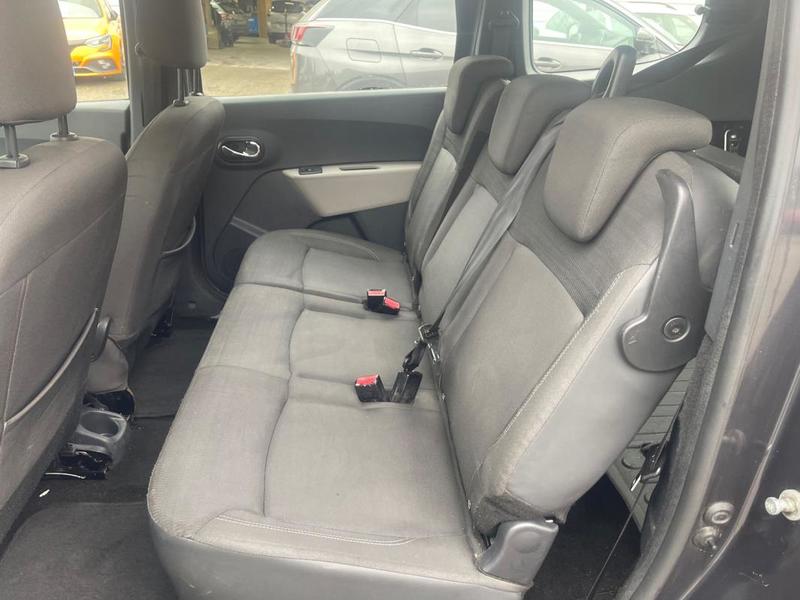 Dacia Lodgy 1.2 TCe 115ch Black Line 7 places
