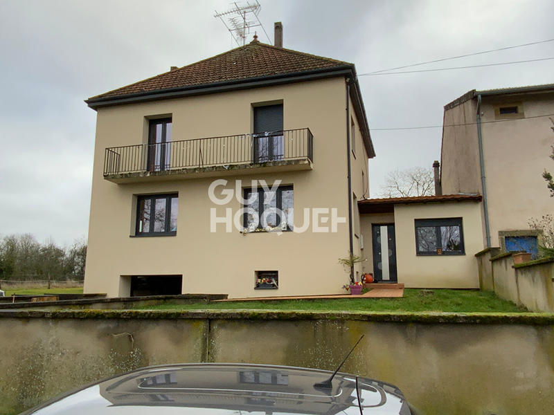 Maison - 177 m² - 8 pièces