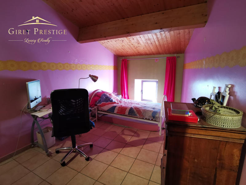 Immeuble - 523 m² - 16 pièces