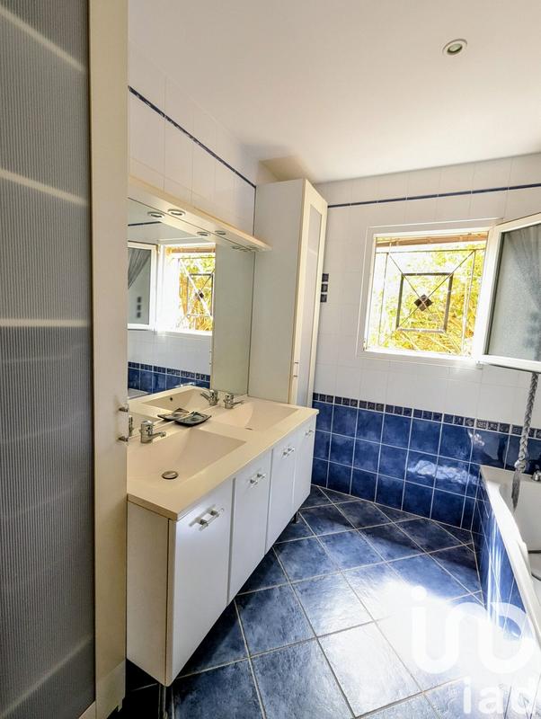 Maison - 109 m² - 4 pièces