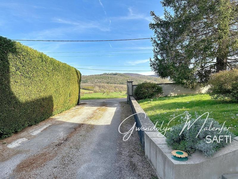 Maison - 184 m² - 6 pièces