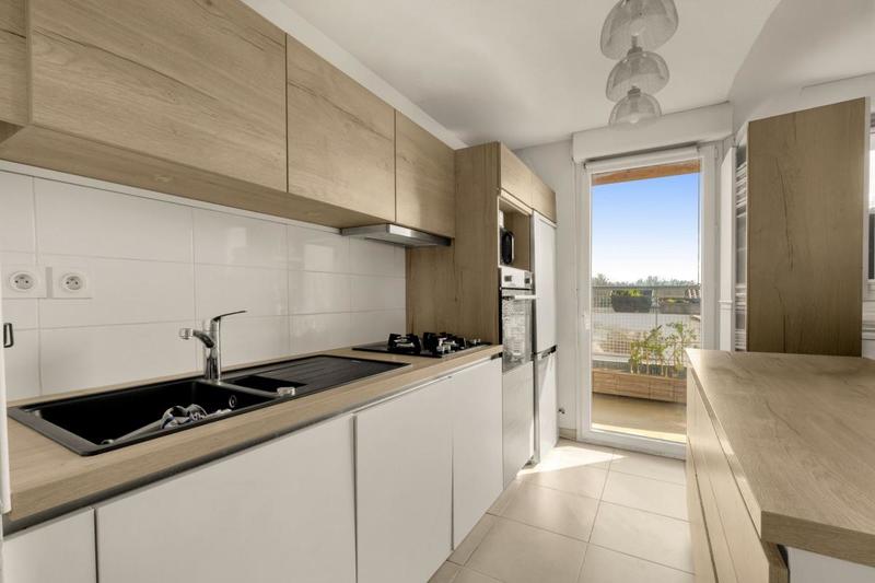 Appartement - 65 m² - 3 pièces