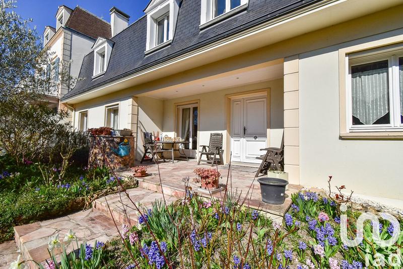 Maison - 160 m² - 5 pièces