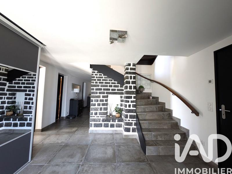 Maison de campagne - 250 m² - 13 pièces