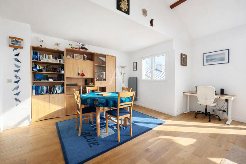 Appartement - 127 m² - 4 pièces