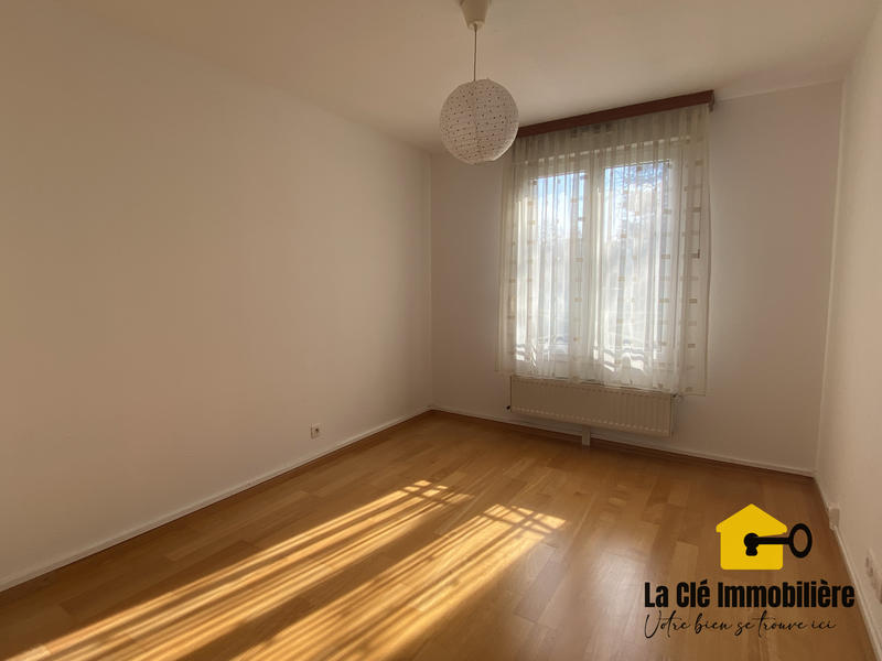 Appartement - 81 m² - 4 pièces