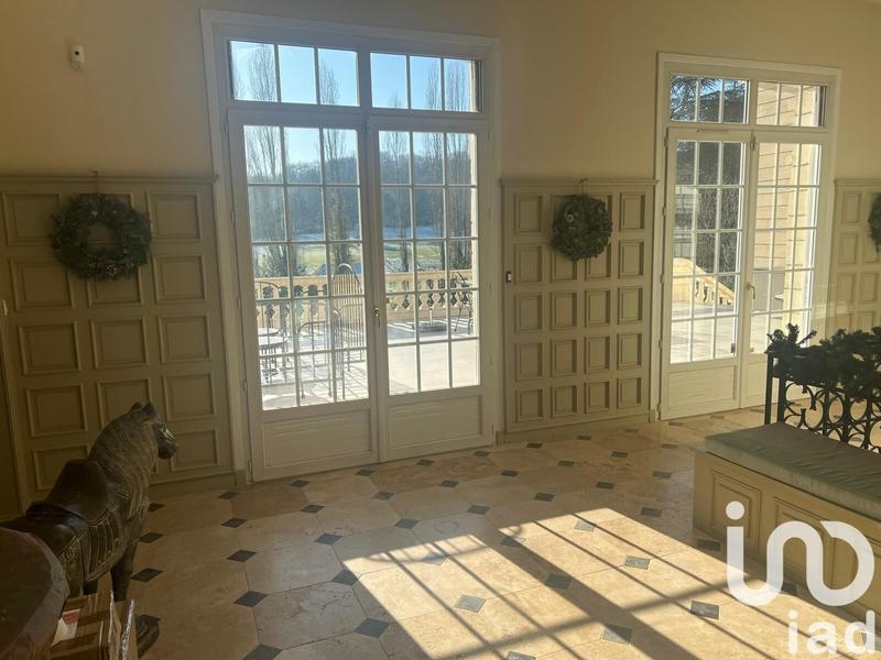 Maison - 400 m² - 8 pièces