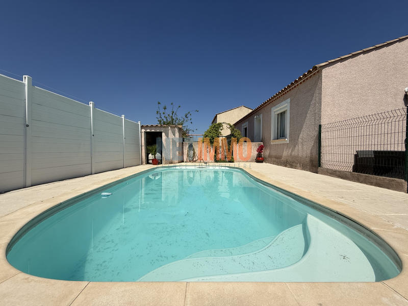 Maison - 90 m² - 5 pièces