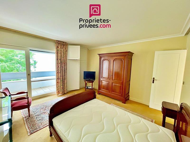 Appartement - 95 m² - 3 pièces