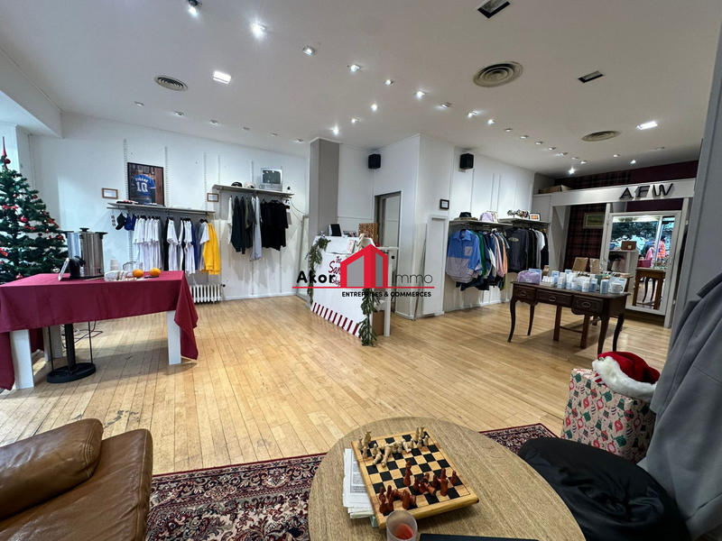 Local commercial - 50 m² - 1 pièce