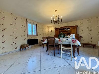 Maison de village - 82 m² - 5 pièces