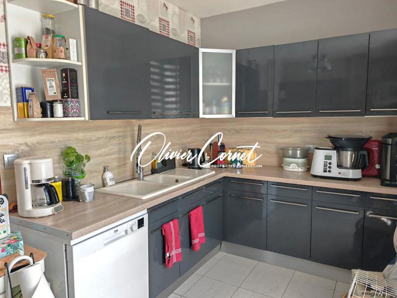 Maison - 169 m² - 9 pièces