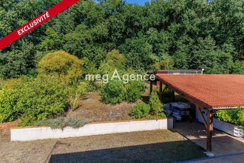 Maison - 160 m² - 7 pièces